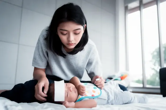 How to Reduce Fever in Baby Naturally?